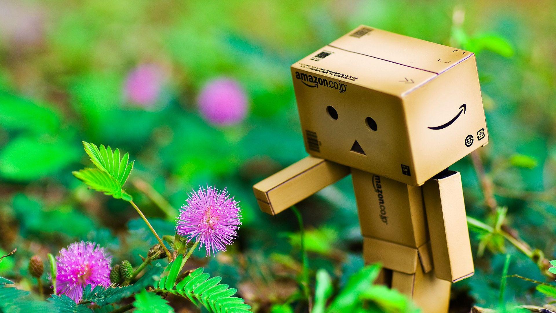 Sad Box Robot Wallpapers