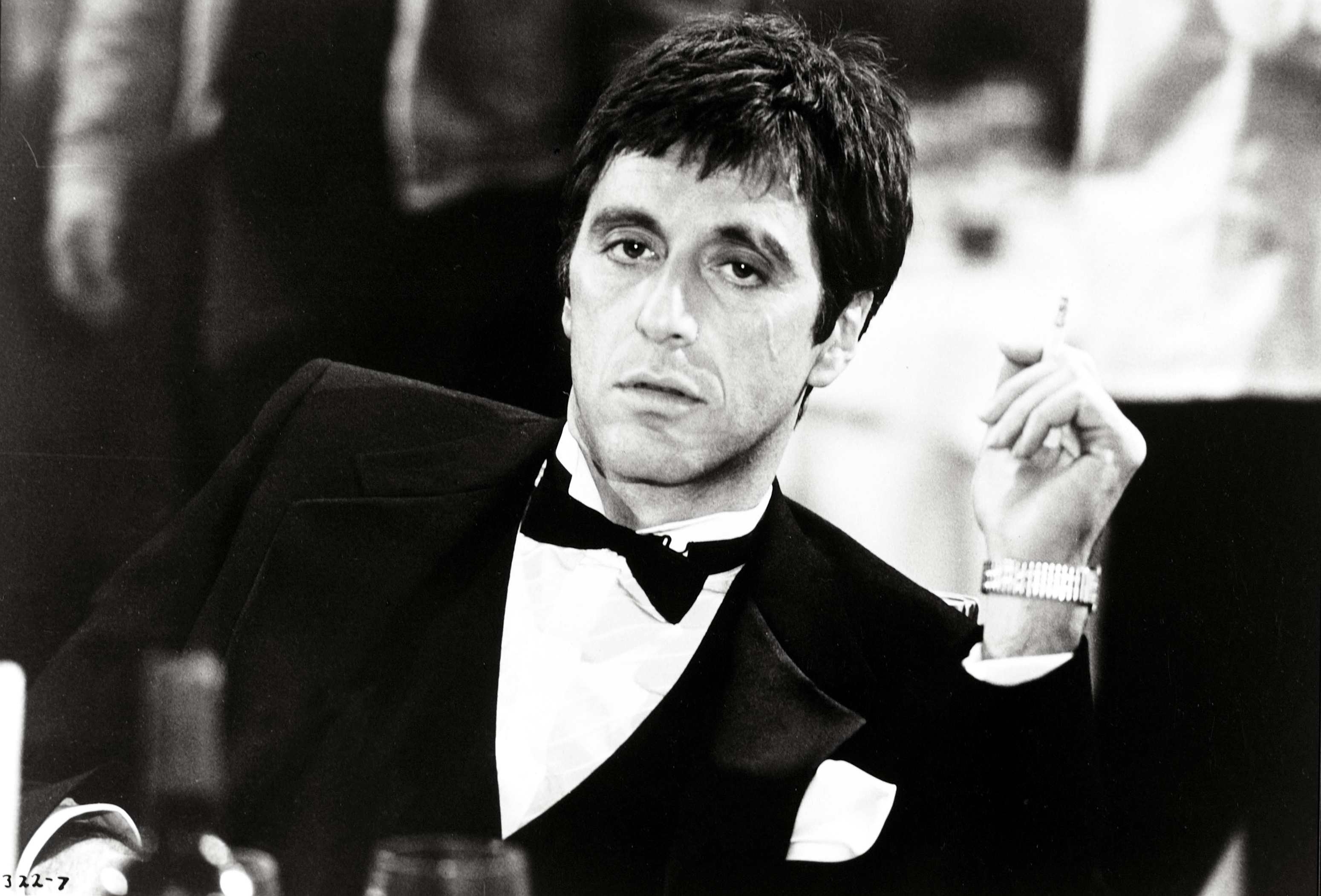 Scarface Sitting Wallpapers