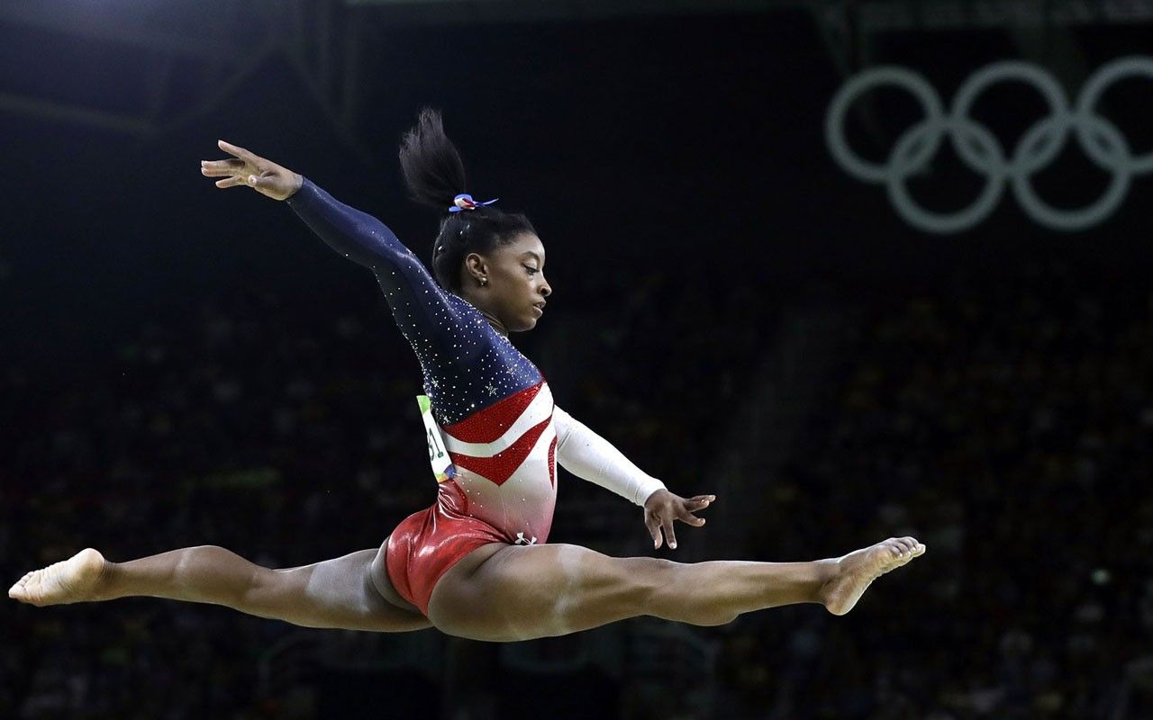 Simone Biles Wallpapers