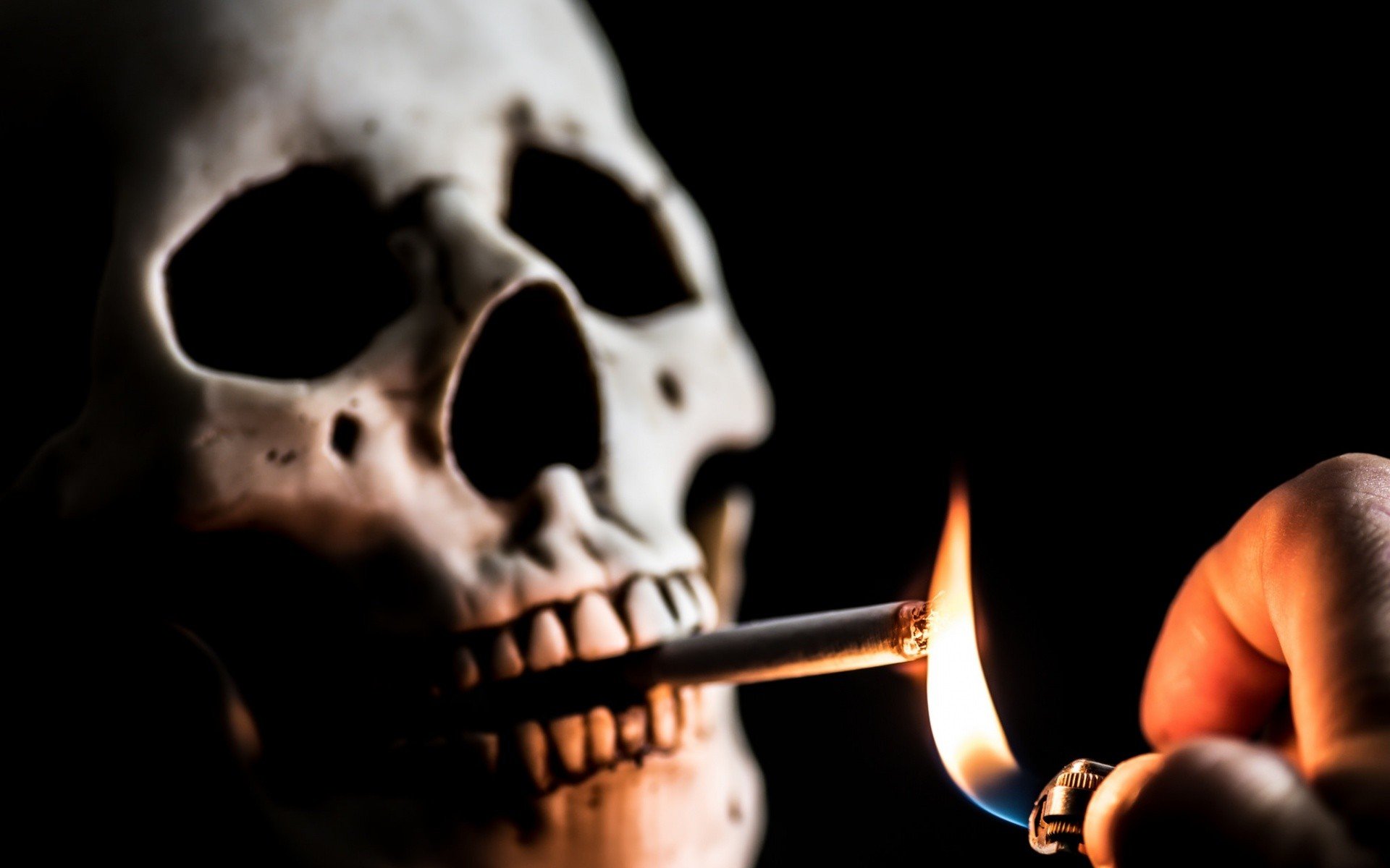 Smoke Skull Wallpapers