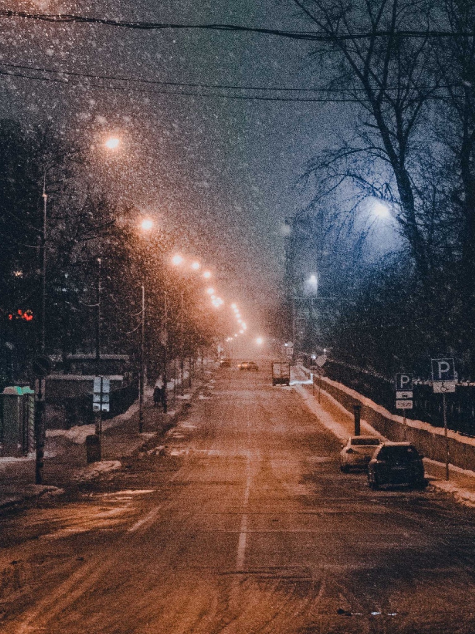 Snow At Night Wallpapers