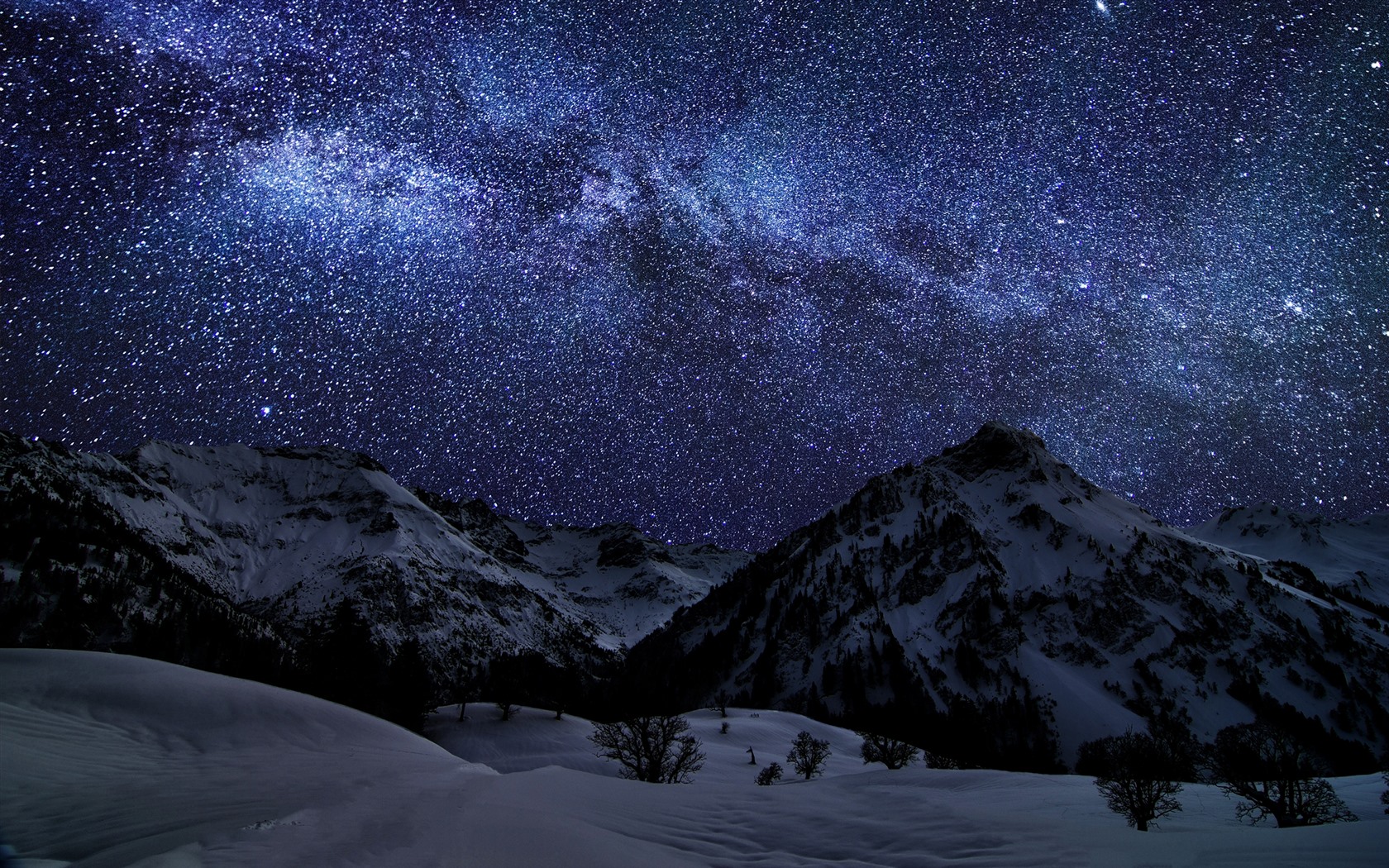 Snow At Night Wallpapers