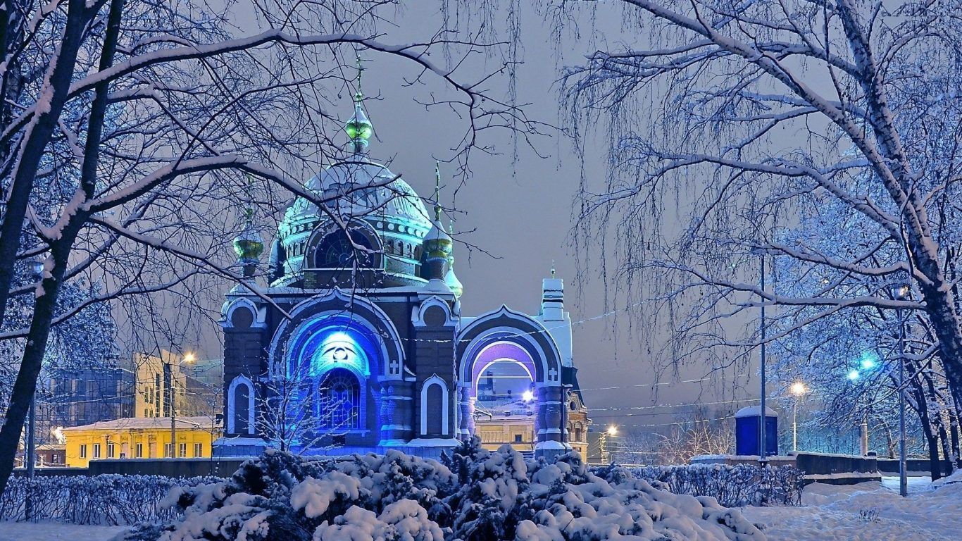 Snowy Russia Wallpapers