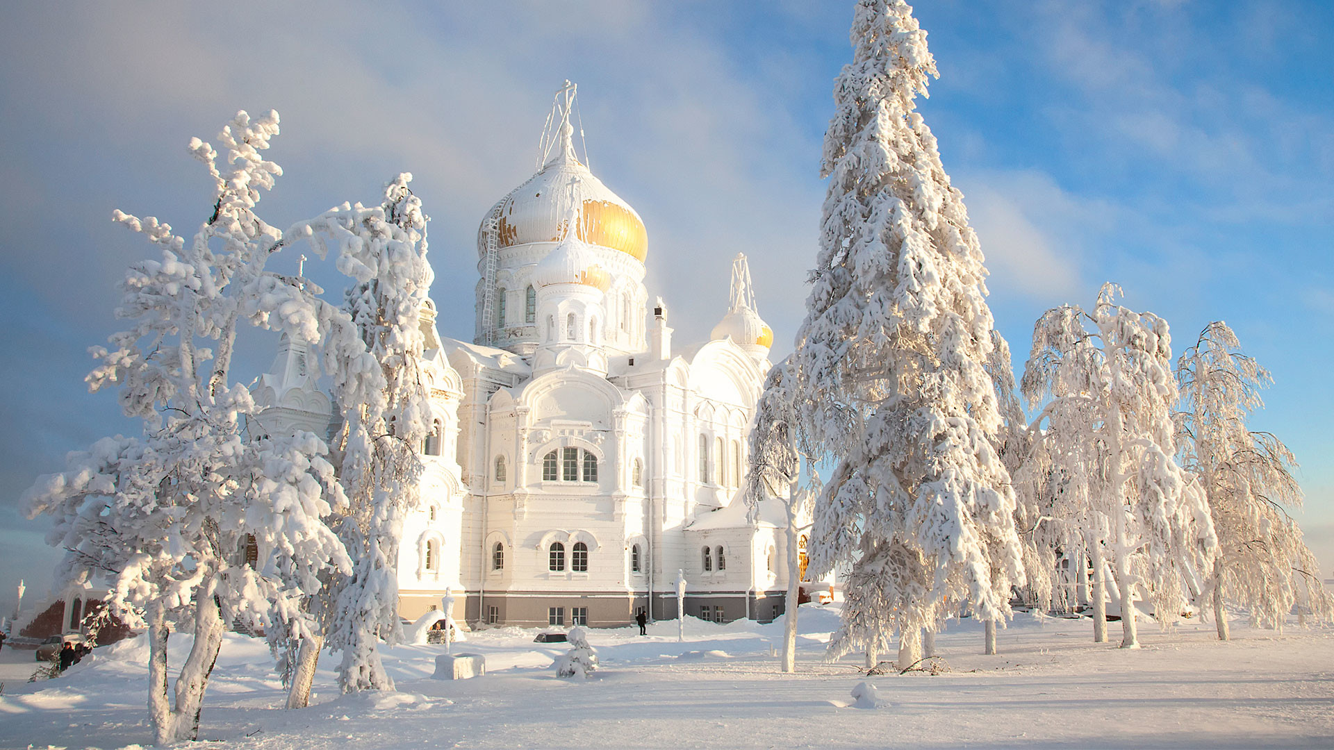 Snowy Russia Wallpapers