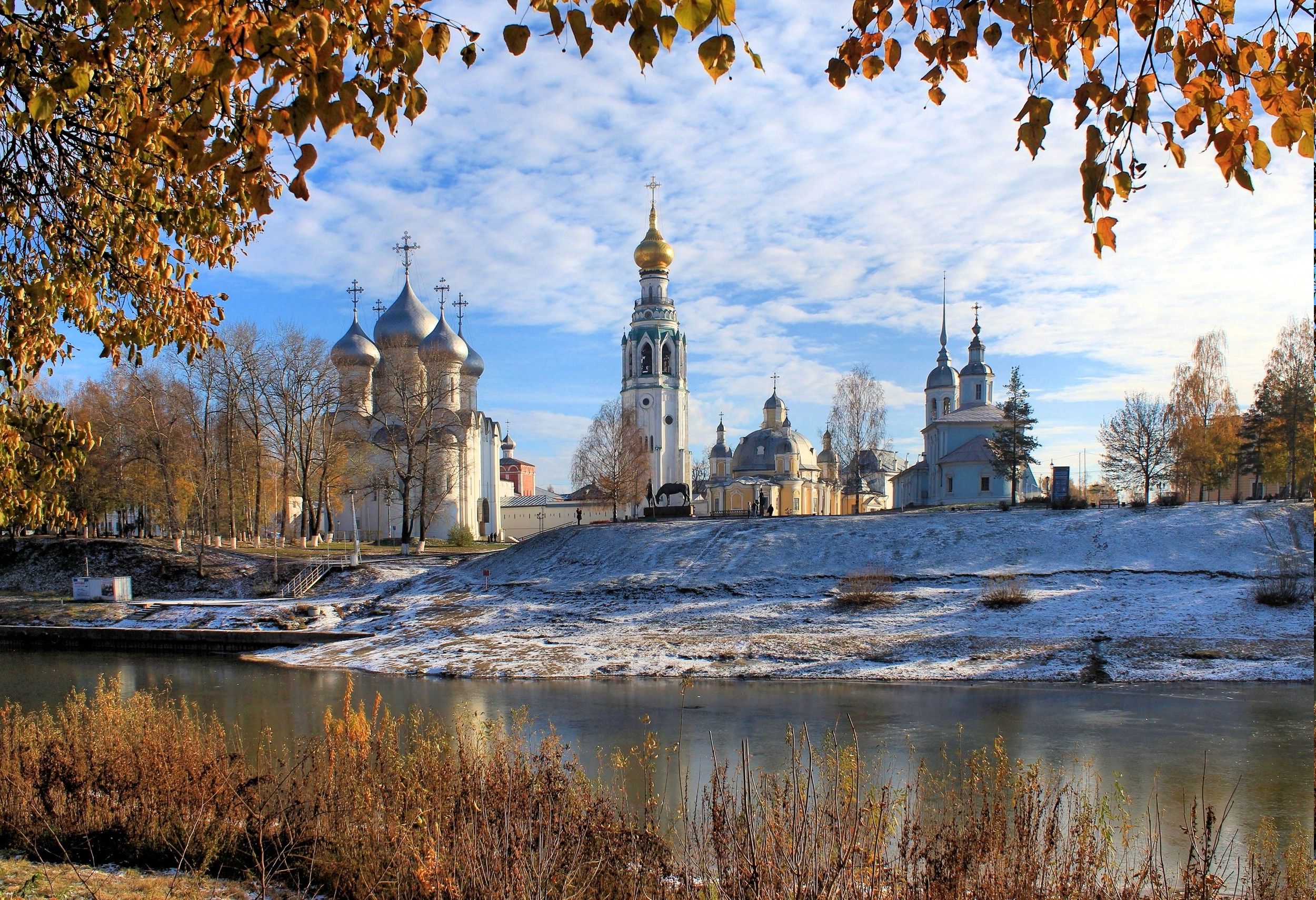 Snowy Russia Wallpapers