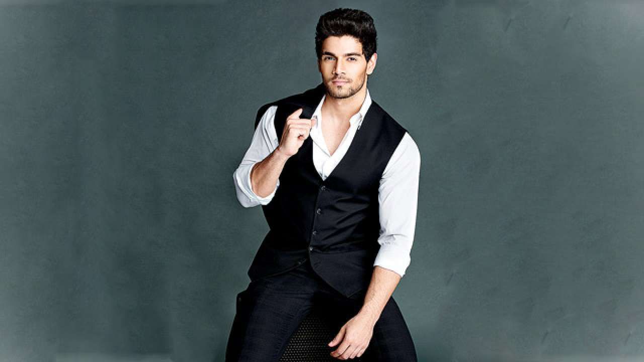 Sooraj Pancholi Image Wallpapers