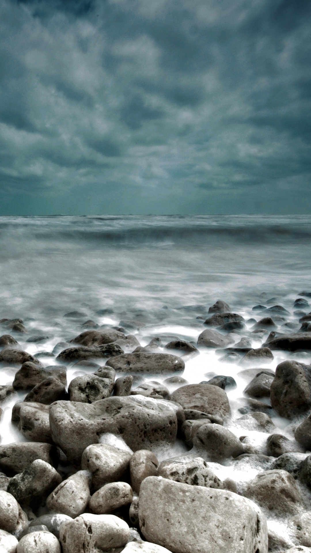 Stormy Seas Wallpapers