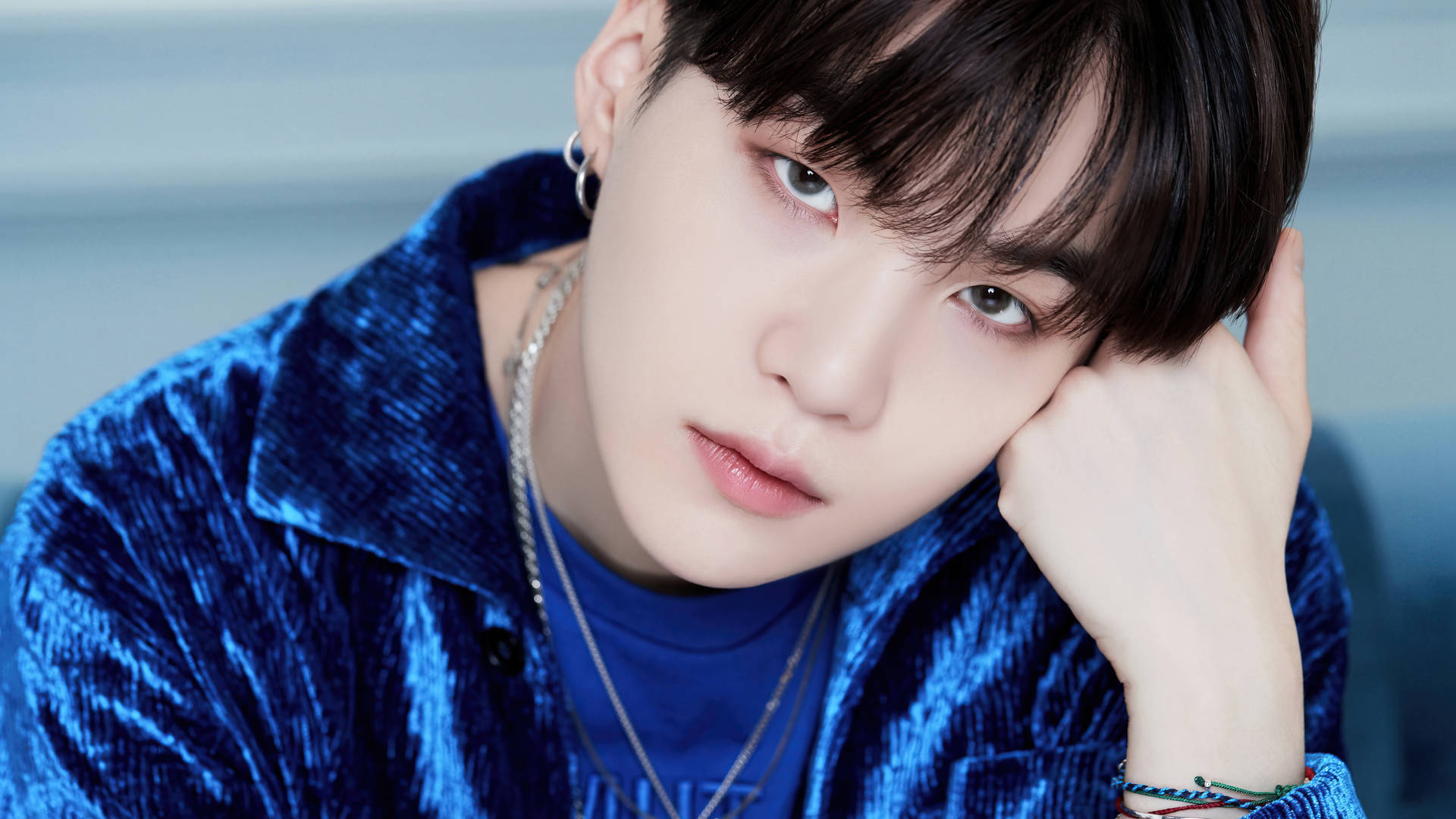 Suga Cute Photos Wallpapers