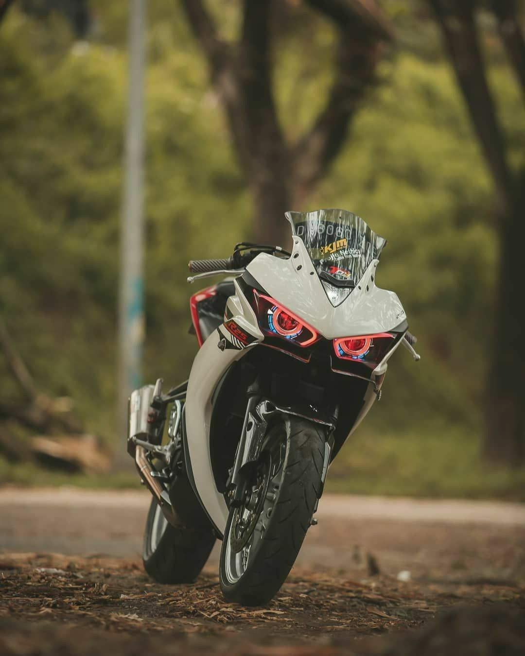 Superbike Wallpapers