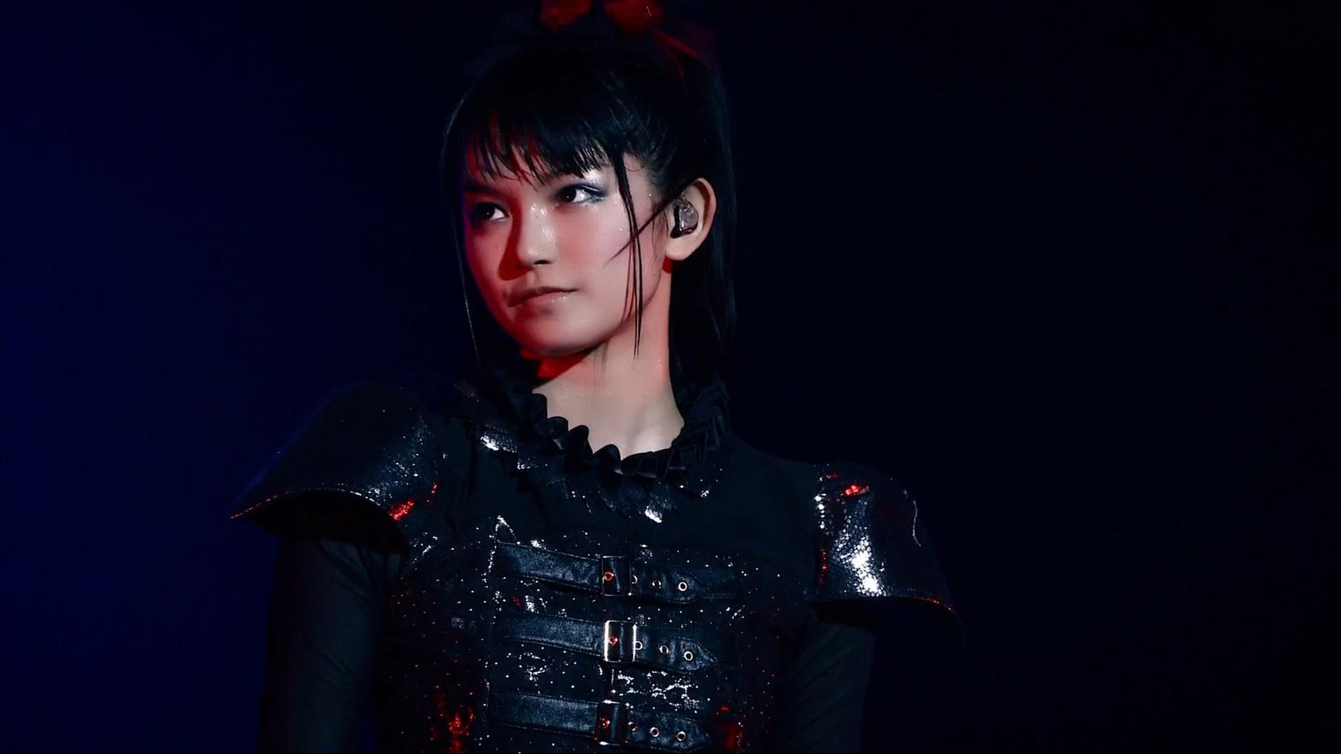 Suzuka Nakamoto Wallpapers