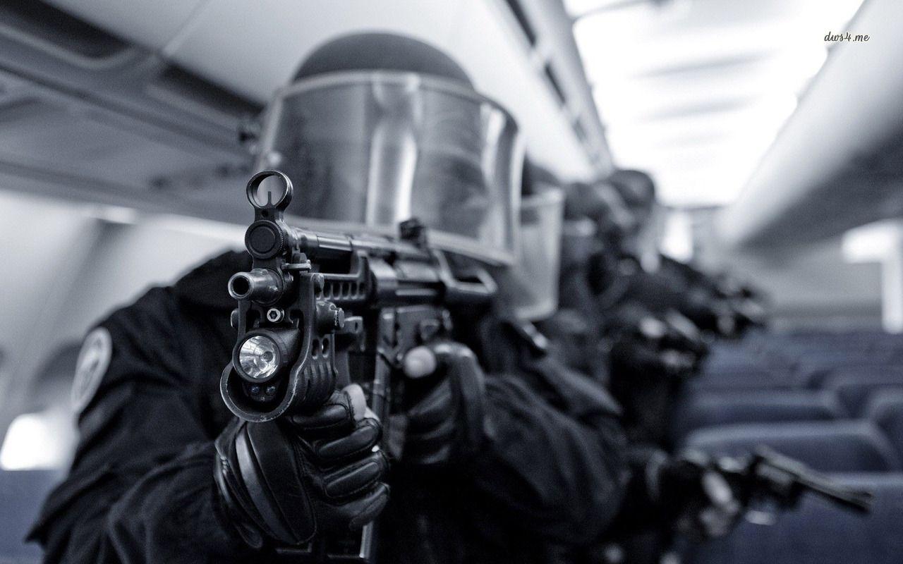 Swat Team In Action Wallpapers