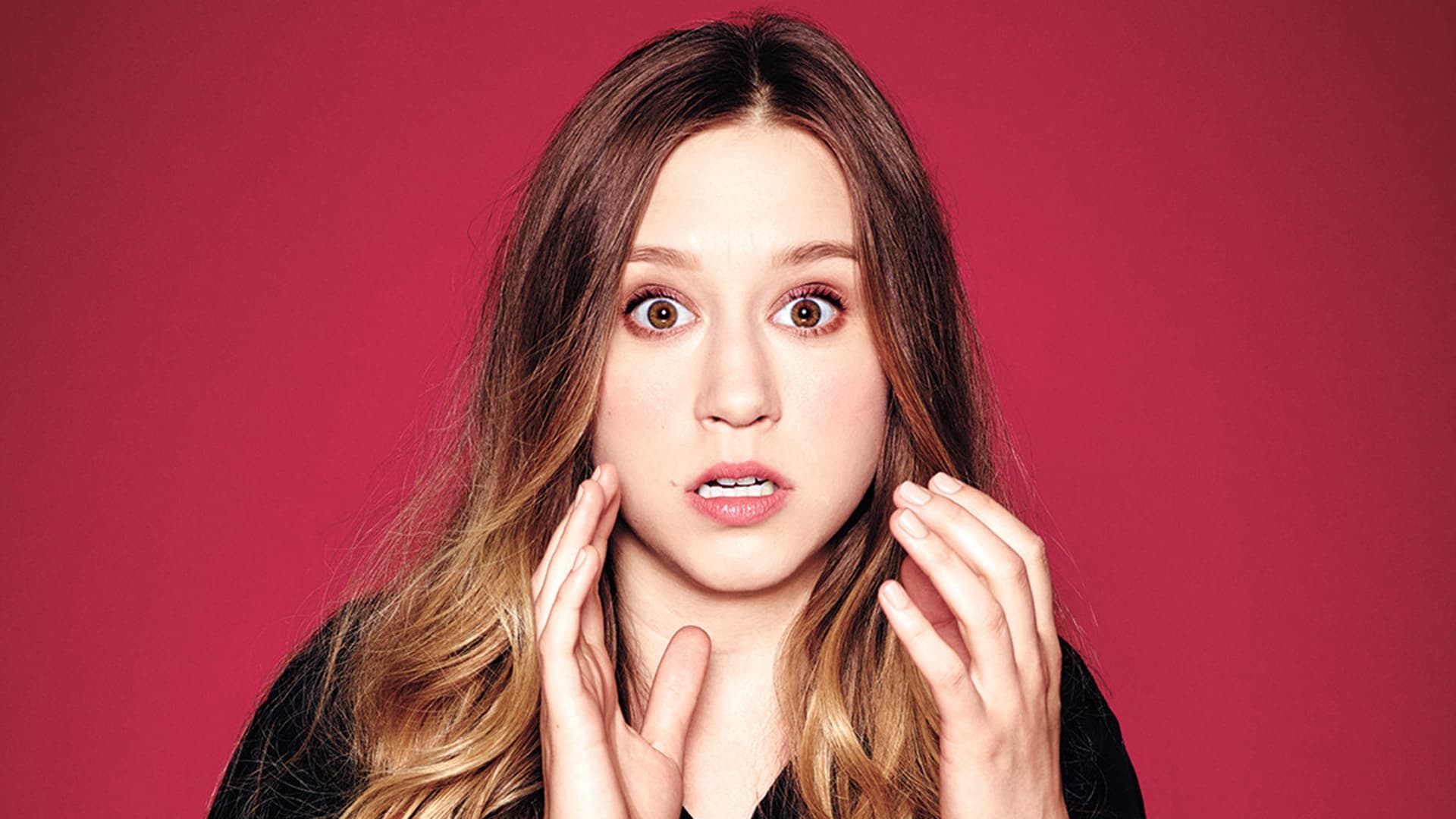 Taissa Farmiga Photoshoot Wallpapers