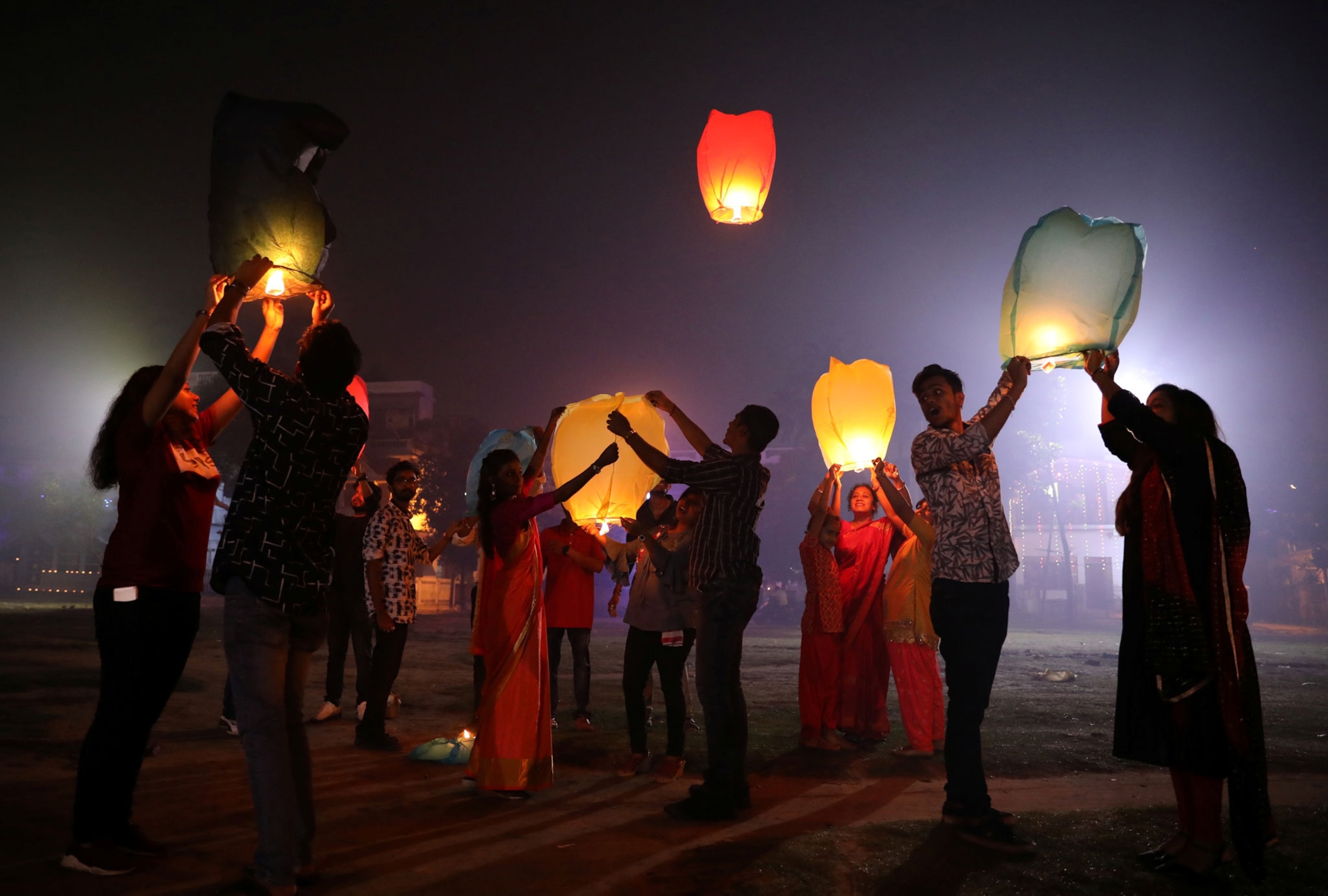 Thai Lantern Festival 2015 Wallpapers