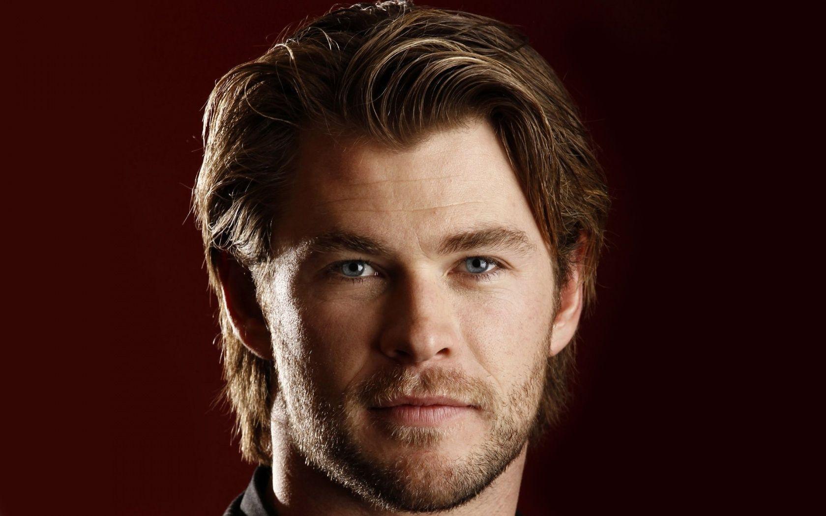 Thor Chris Hemsworth Wallpapers