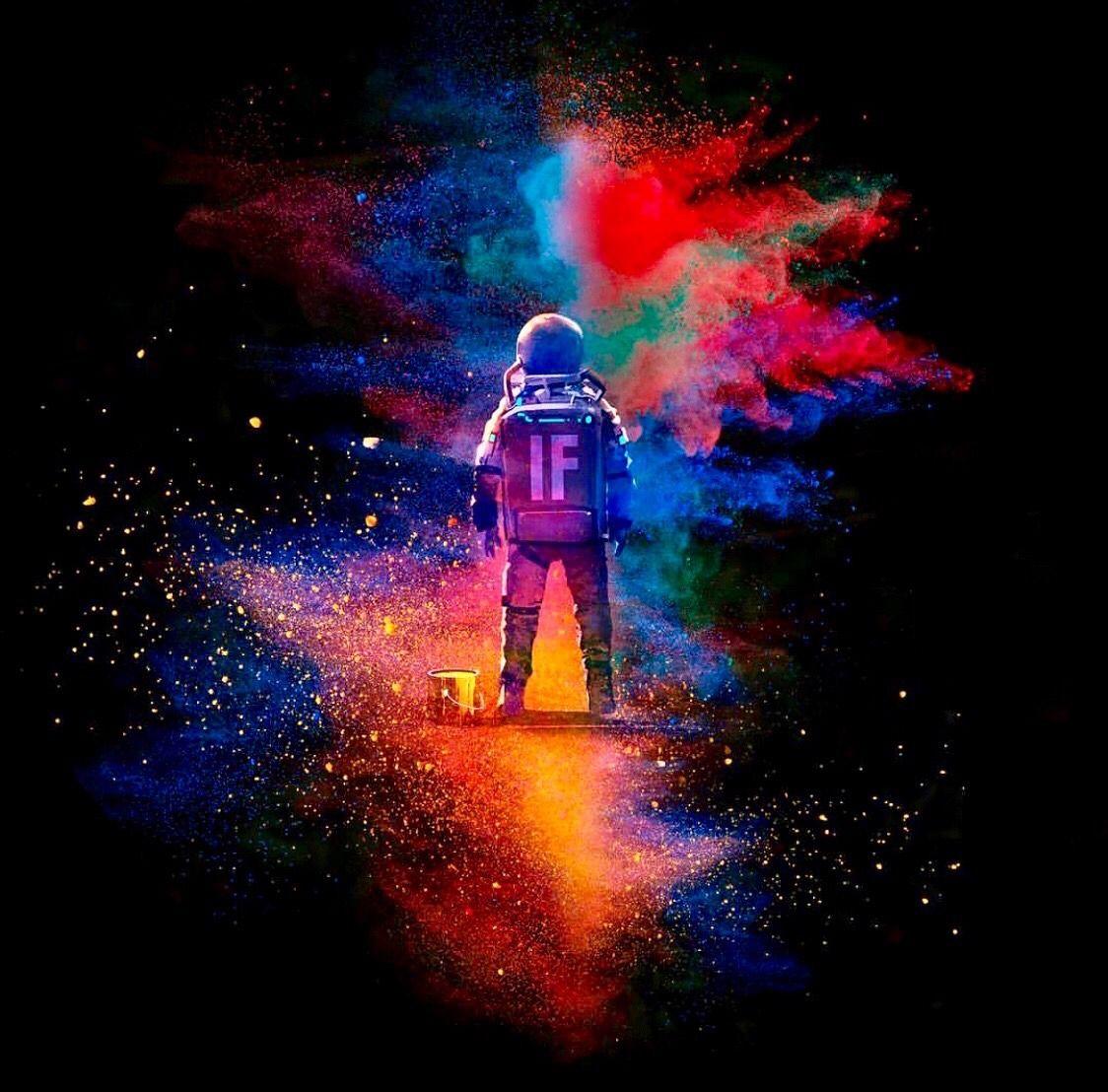 Trippy Astronaut Wallpapers