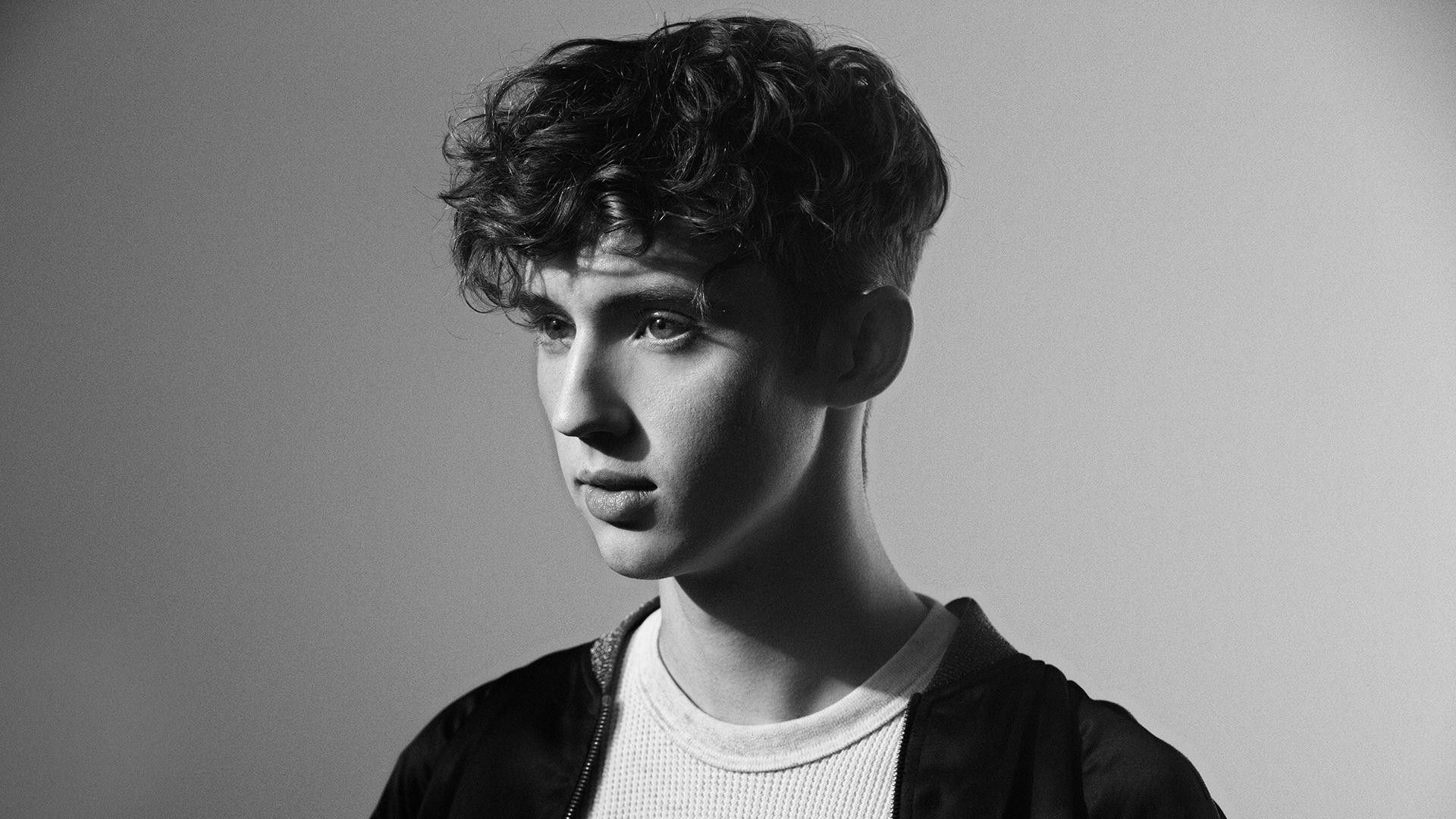 Troye Sivan Desktop Wallpapers