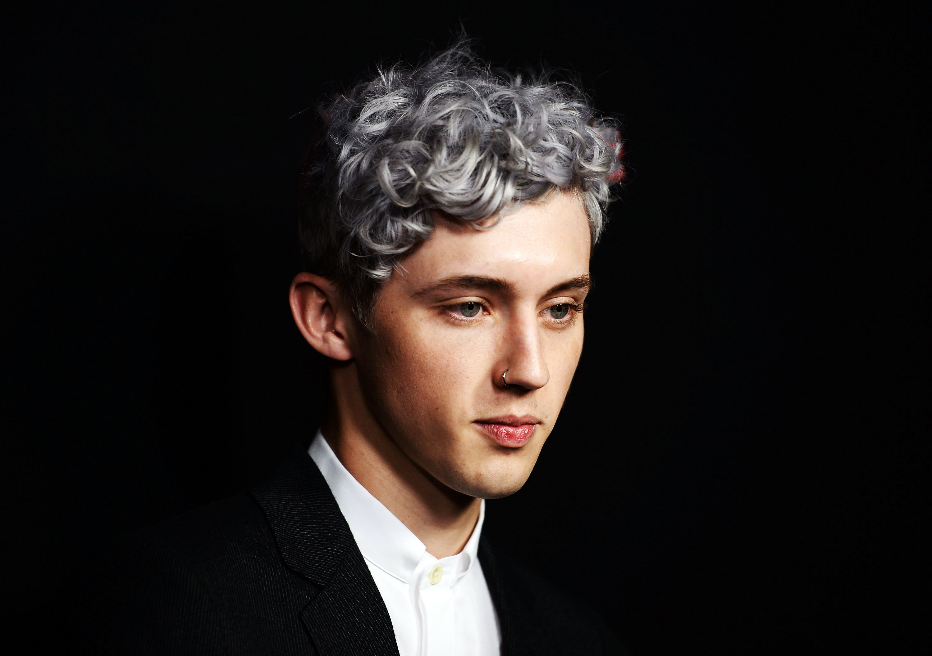 Troye Sivan Desktop Wallpapers