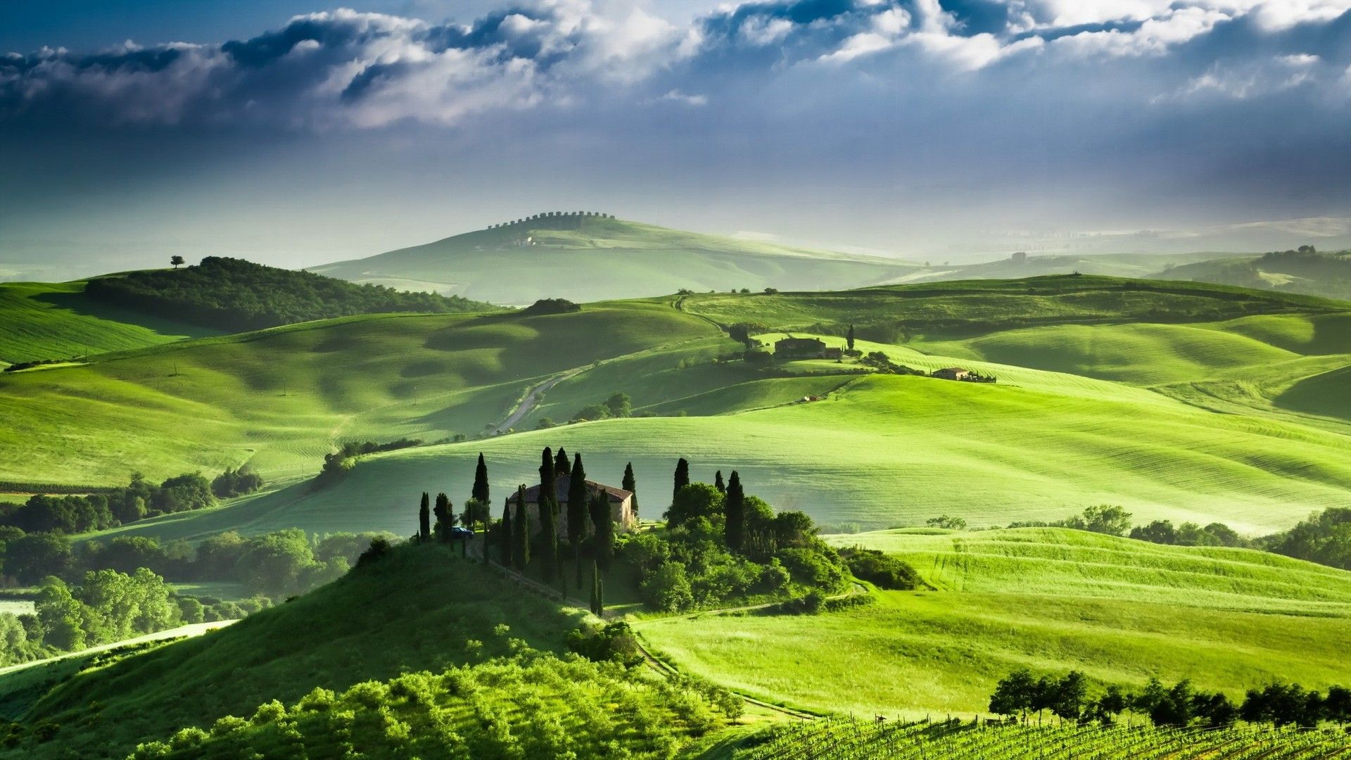 Tuscan Style Wallpapers