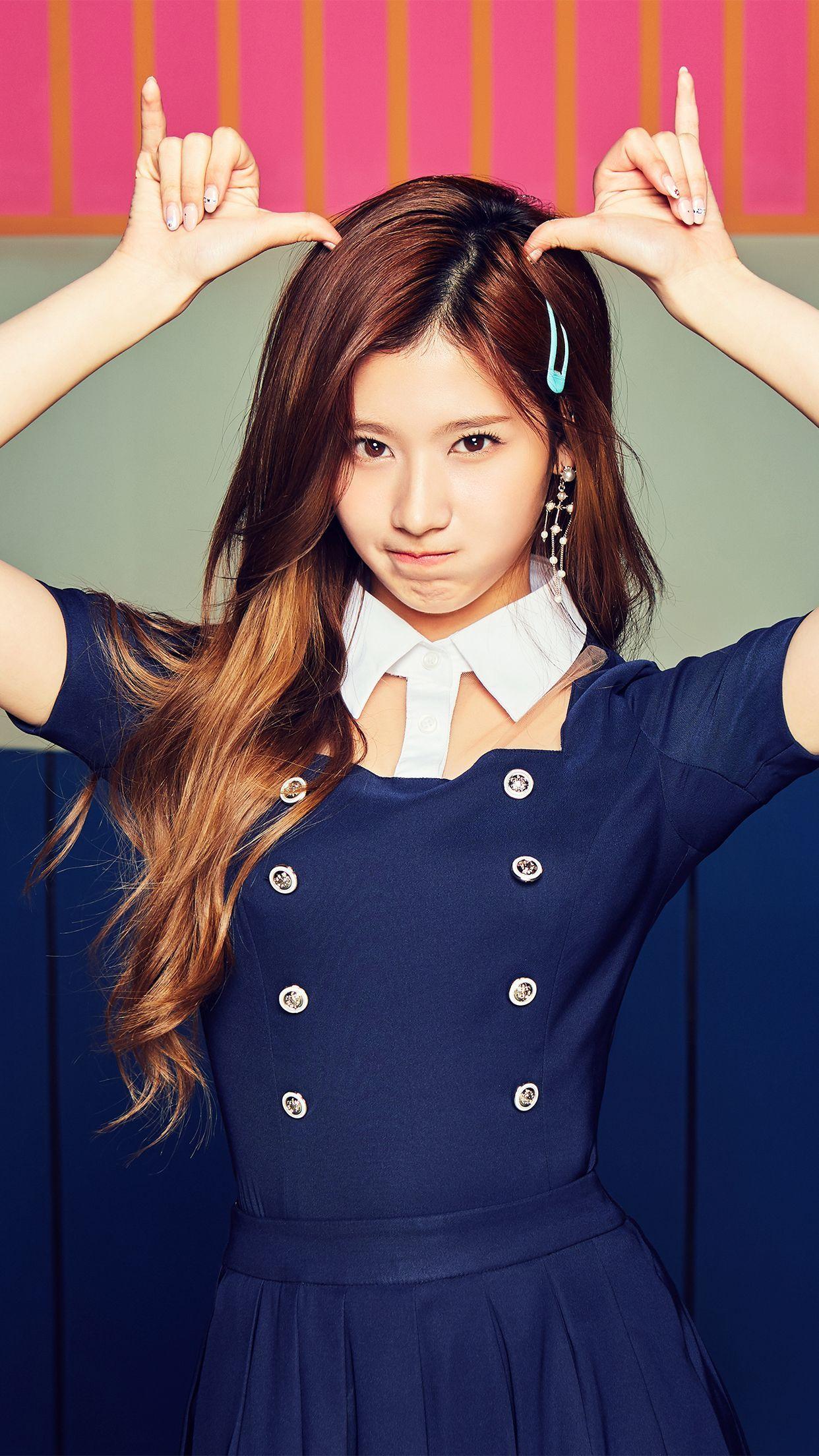 Twice Sana Wallpapers