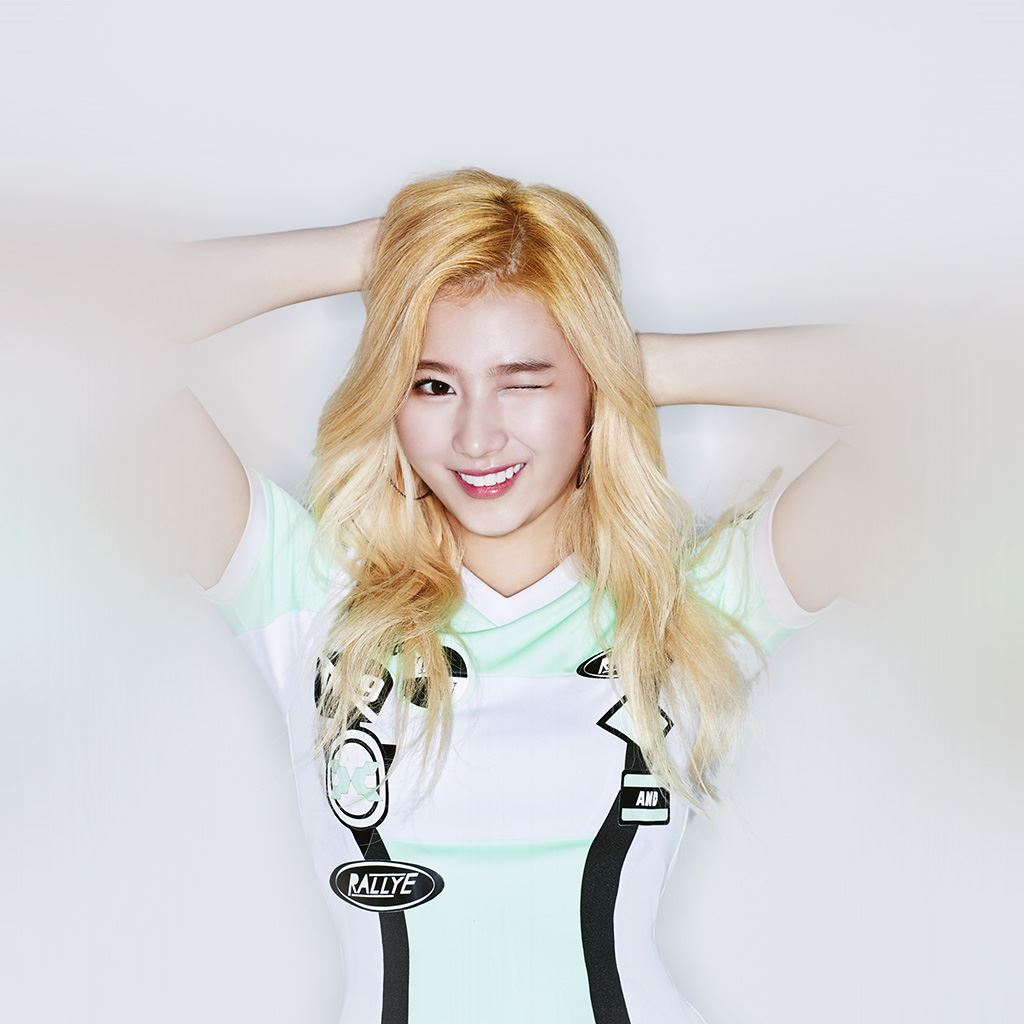 Twice Sana Wallpapers