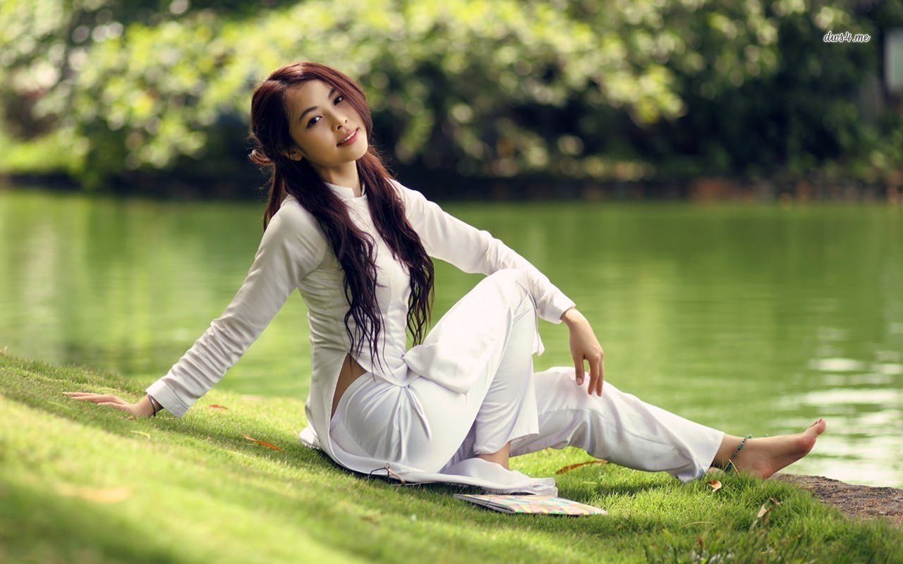 Vietnam Girl Pic Wallpapers