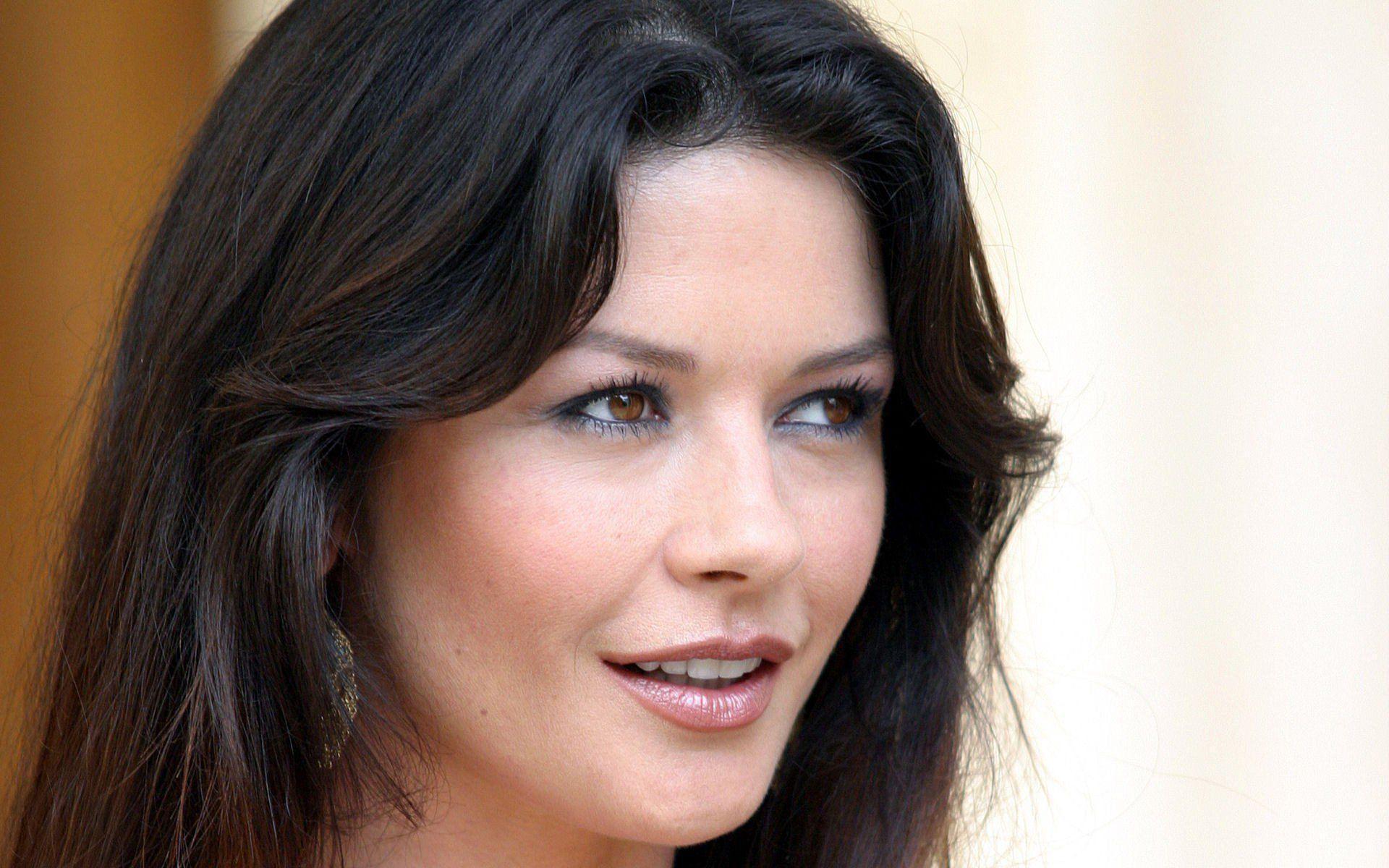 Wallpaper Catherine Zeta Jones Wallpapers