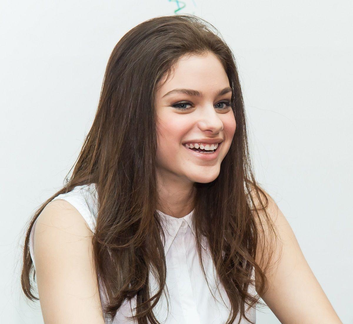 Wallpaper Odeya Rush Wallpapers