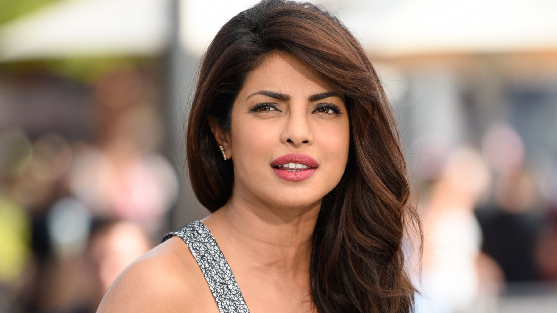 Wallpaper Priyanka Chopra Wallpapers