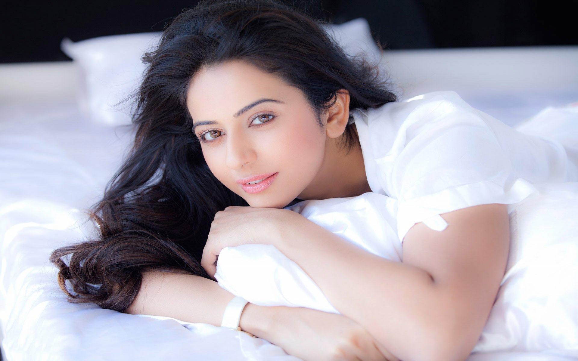 Wallpaper Rakul Preet Singh Wallpapers