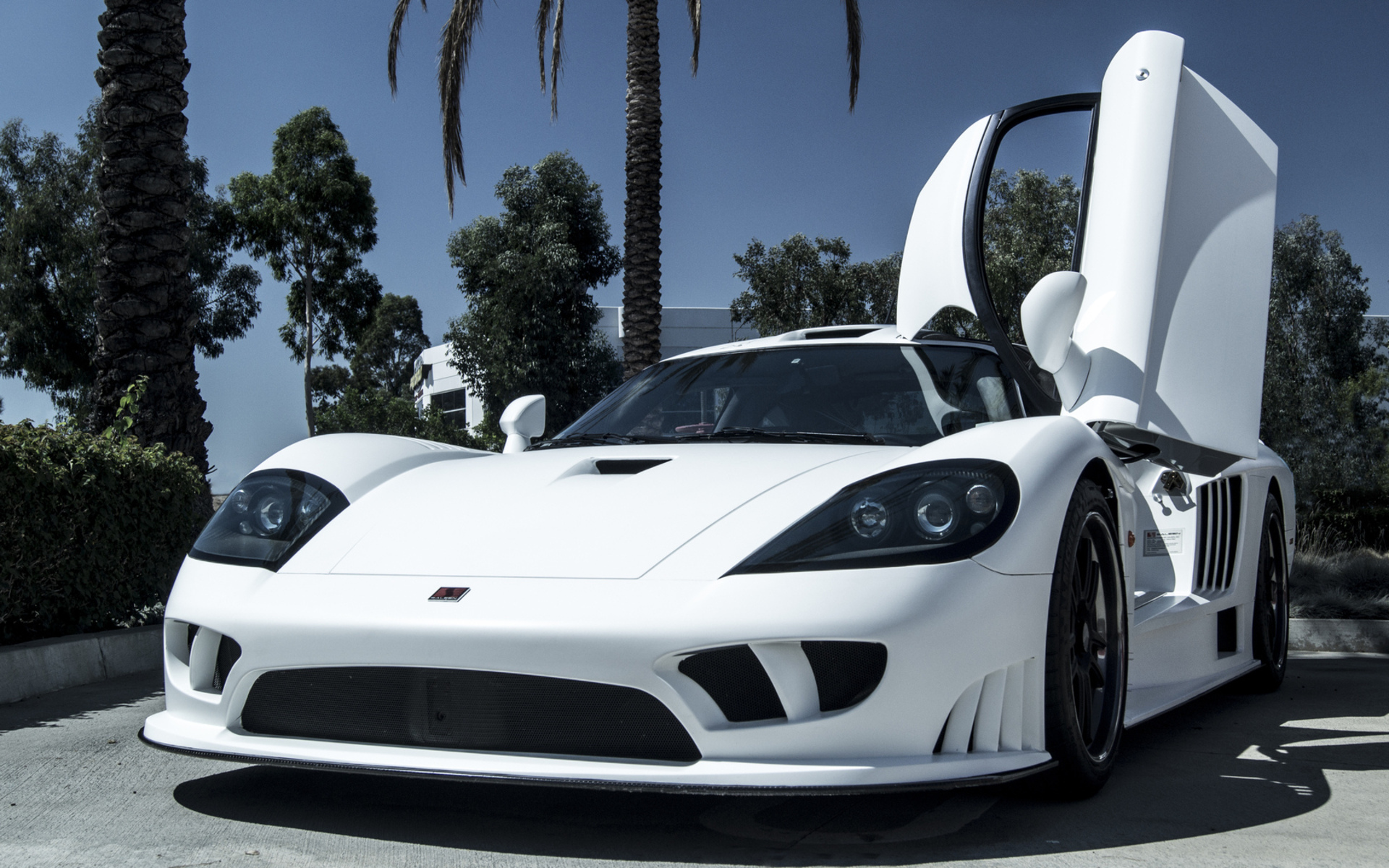 White Car Wallpapers