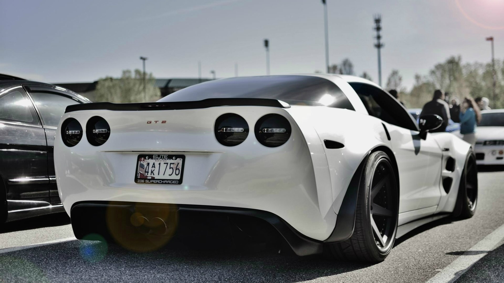 White Corvette Wallpapers