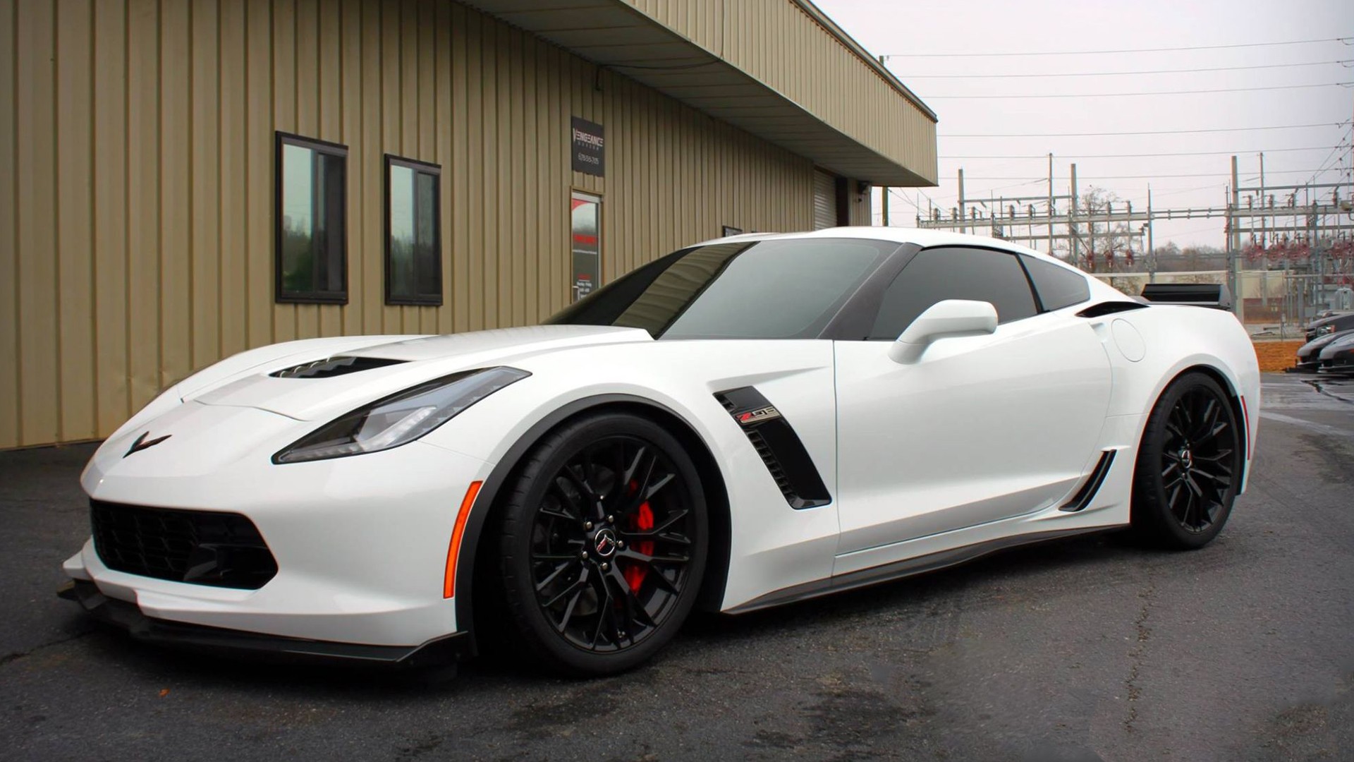 White Corvette Wallpapers