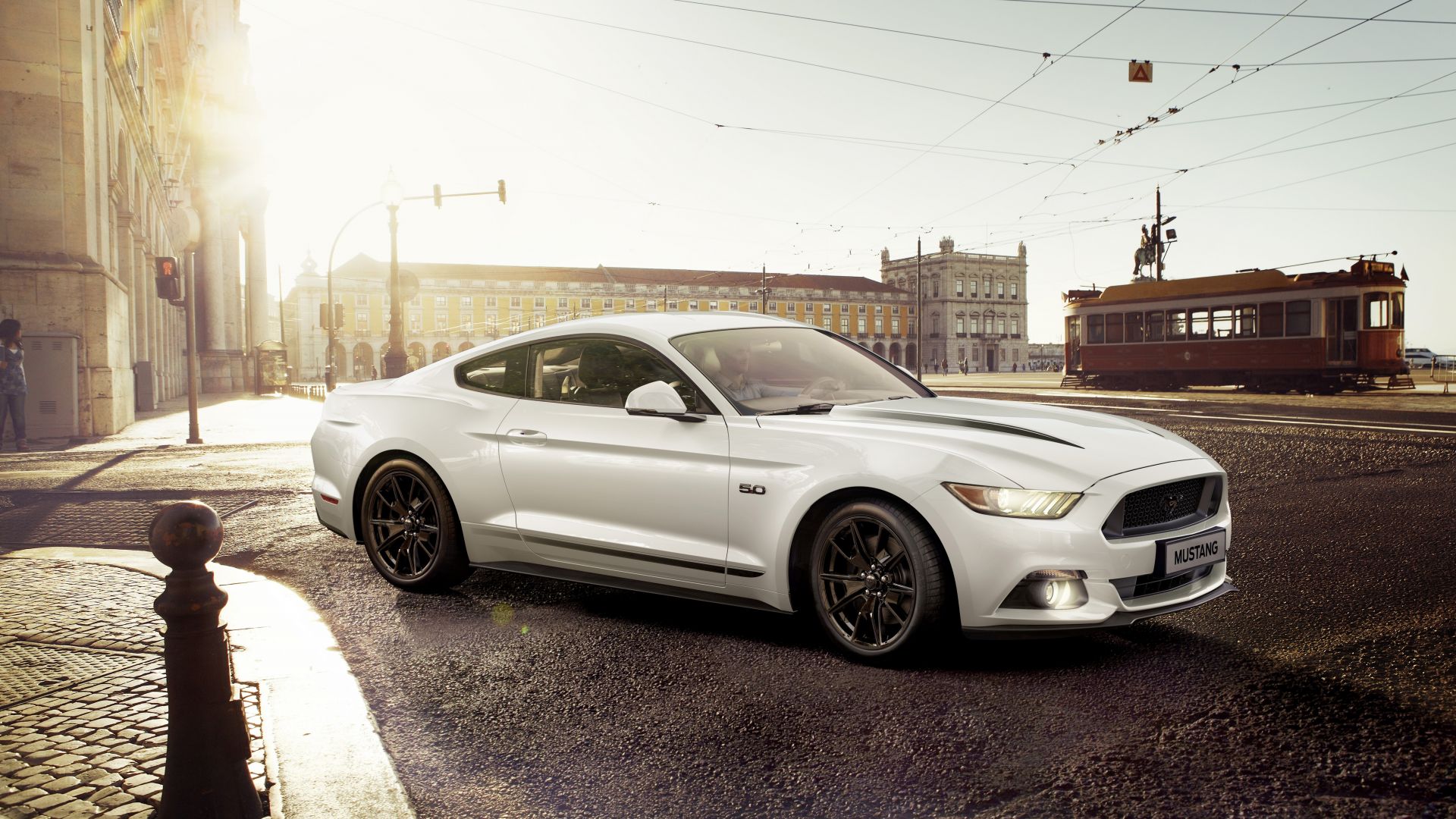 White Gt Mustang Wallpapers