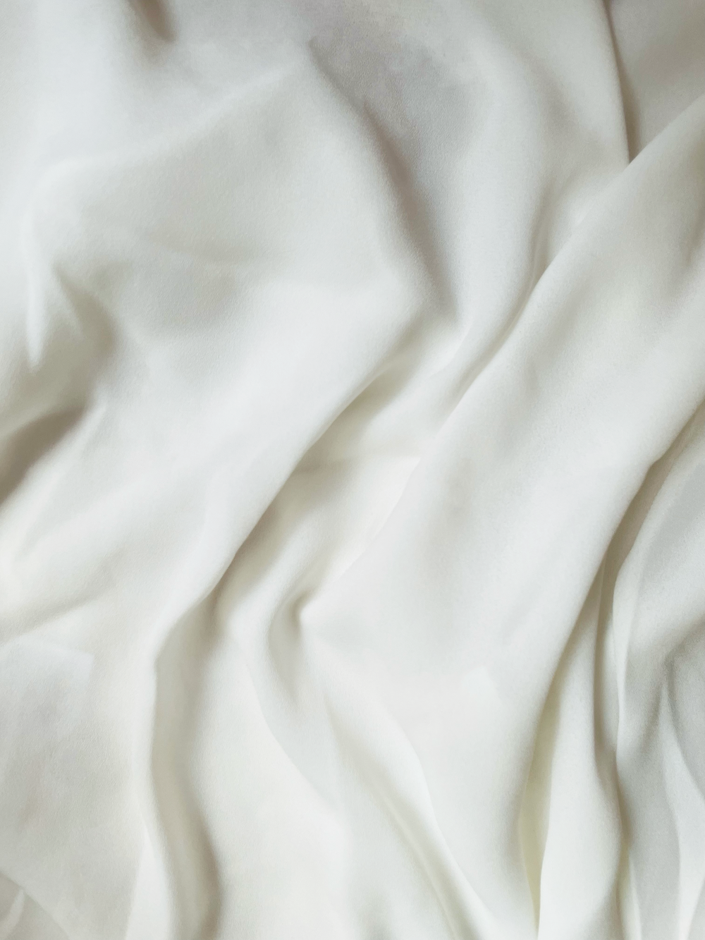 White Silk Wallpapers