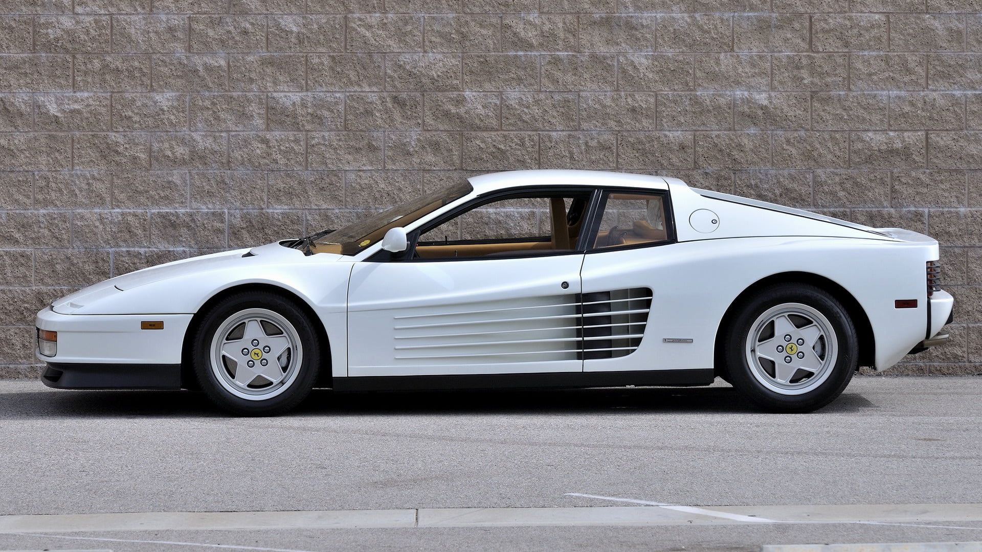 White Testarossa Wallpapers