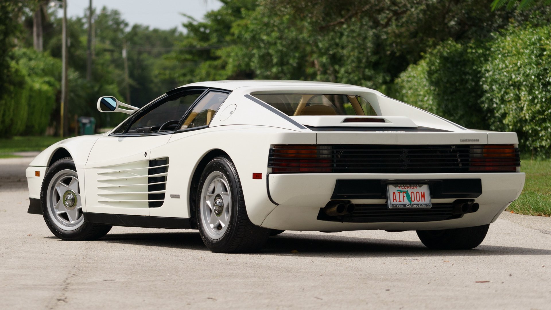 White Testarossa Wallpapers