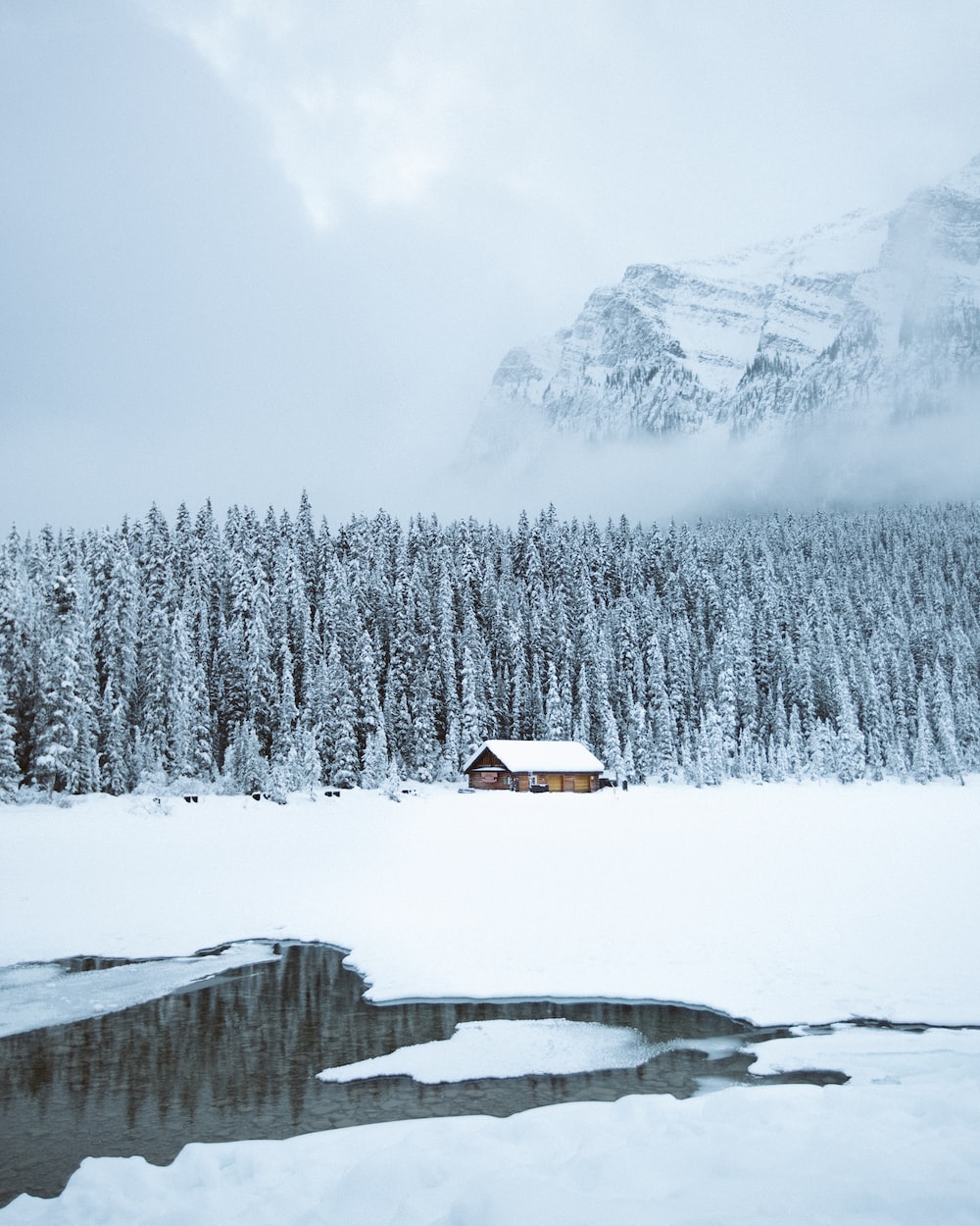 Winter Cabin Wallpapers