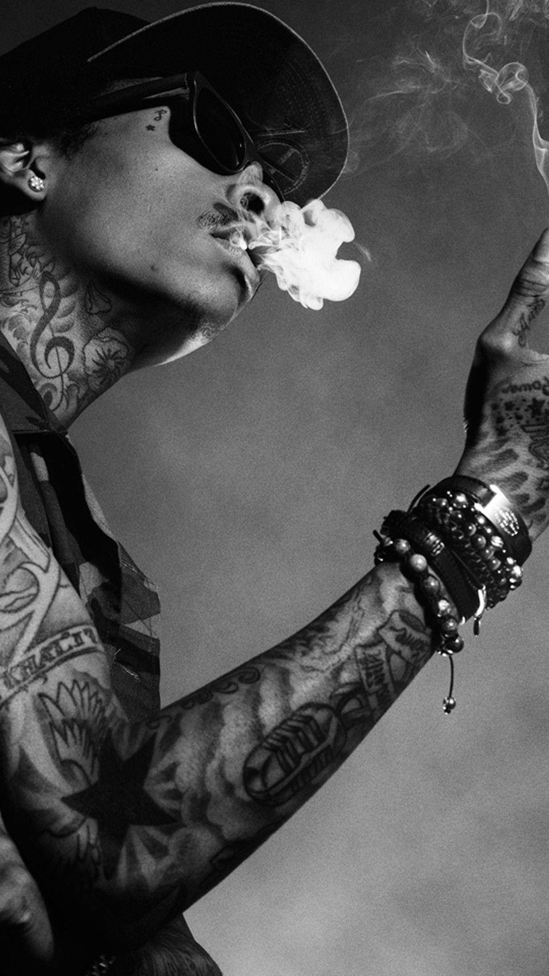 Wiz Khalifa Smoking Wallpapers