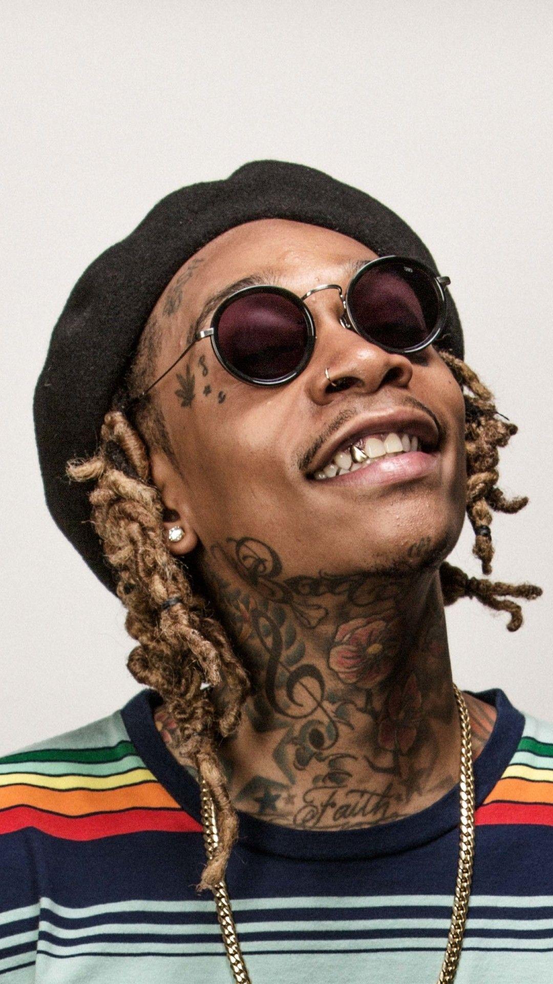 Wiz Khalifa Smoking Wallpapers