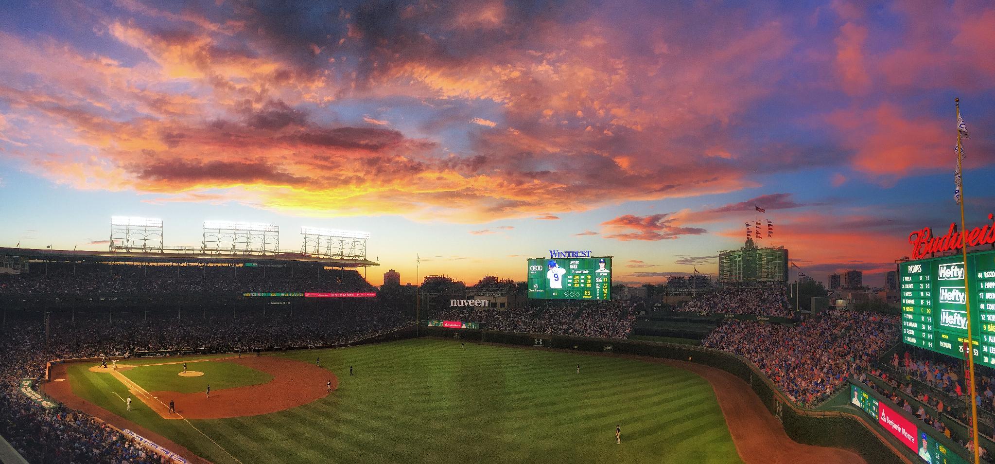 Wrigley Field Wallpapers