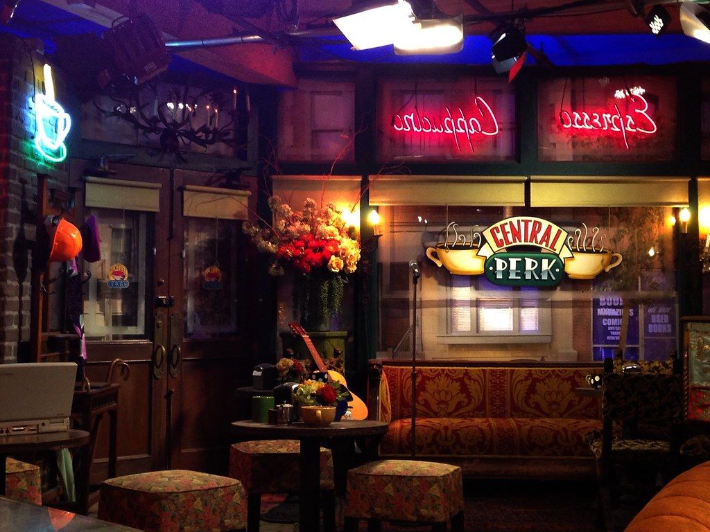 Central Perk Background