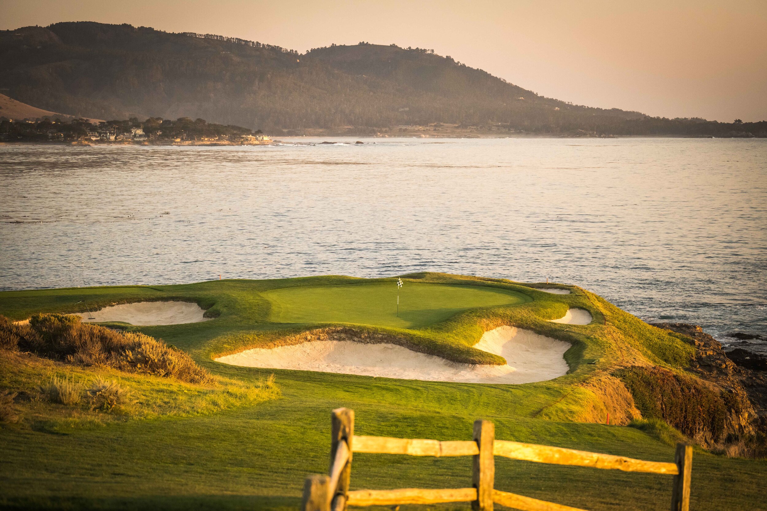 Pebble Beach Background